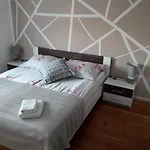 Justin Apartment